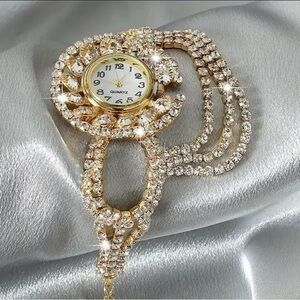 Gold Crystal Embellished Quartz Pendant Watch bracelet